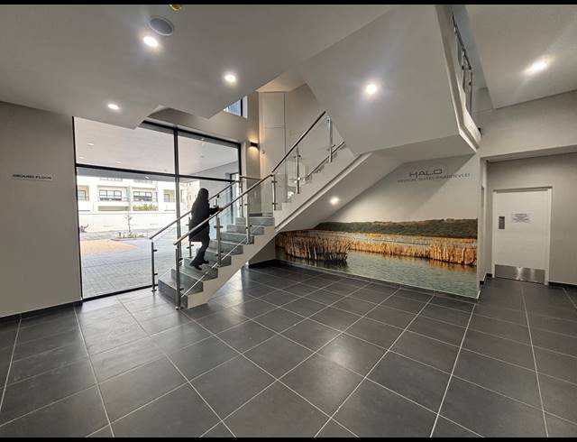 153M² MEDICAL SUITE TO LET IN PAARDEVLEI